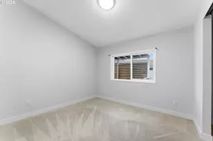 15768 SE Powell Blvd, Portland, OR 97236 - Photo 24