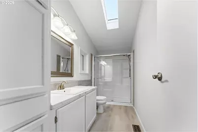 15768 SE Powell Blvd #12, Portland, OR 97236 - Photo 22