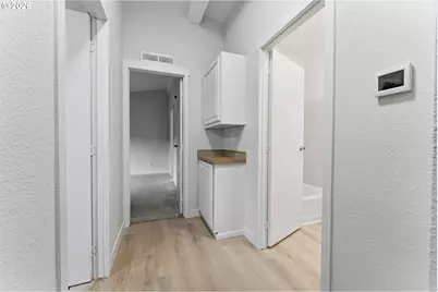 15768 SE Powell Blvd #12, Portland, OR 97236 - Photo 22