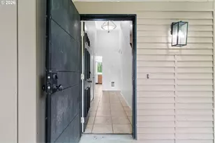 823 NE 132nd Ave, Vancouver, WA 98684 - Photo 4