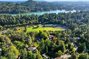 2703 Glen Eagles Rd, Lake Oswego, OR 97034 - Photo 44