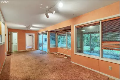 112 NE Green Ct, Albany, OR 97321 - Photo 18
