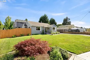 3703 NE 49th St, Vancouver, WA 98661 - Photo 2