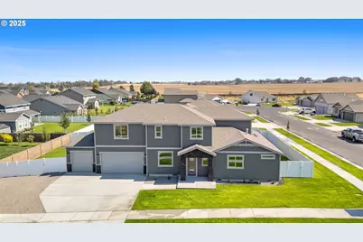 615 Tatone St, Boardman, OR 97818 - Photo 2