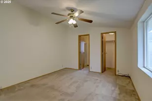 950 Pomona St, The Dalles, OR 97058 - Photo 14