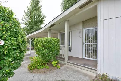 950 Pomona St #127, The Dalles, OR 97058 - Photo 4