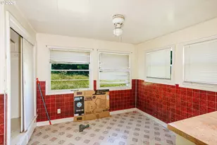4021 SE 91st Ave, Portland, OR 97035 - Photo 6