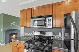 3925 SW Multnomah Blvd, Portland, OR 97219 - Photo 12