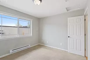 3925 SW Multnomah Blvd, Portland, OR 97219 - Photo 24