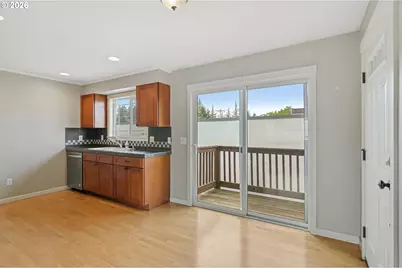 3925 SW Multnomah Blvd #201, Portland, OR 97219 - Photo 6