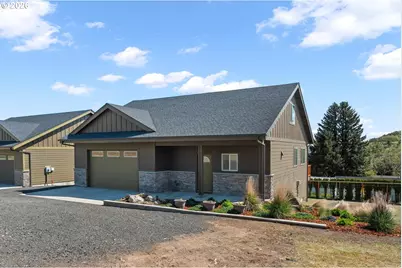 1151 W Pine St, The Dalles, OR 97058 - Photo 2