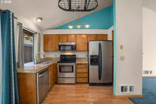 7255 SW Linette Way, Beaverton, OR 97007 - Photo 12