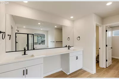 435 W Ivy St, Washougal, WA 98671 - Photo 20