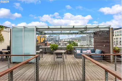 1314 NW Irving St #609, Portland, OR 97209 - Photo 12