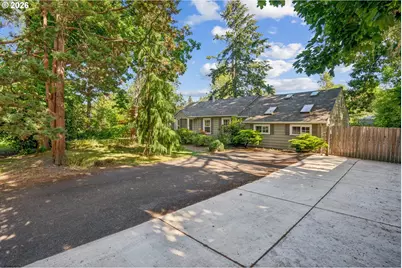 2266 SE Torbank Rd, Milwaukie, OR 97222 - Photo 1