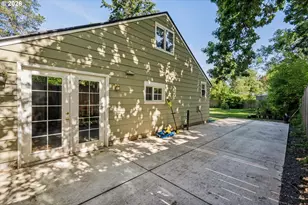 2266 SE Torbank Rd, Milwaukie, OR 97222 - Photo 40