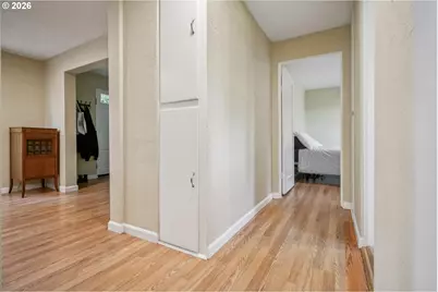 2266 SE Torbank Rd, Milwaukie, OR 97222 - Photo 16
