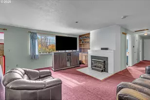 6500 SE Madrona Dr, Milwaukie, OR 97222 - Photo 10