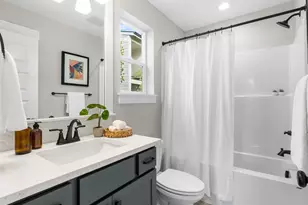 7474 N Polk Ave, Portland, OR 97203 - Photo 12