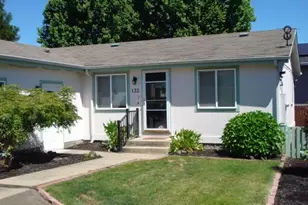 122 Kristi Lee Ln, Roseburg, OR 97471 - Photo 1