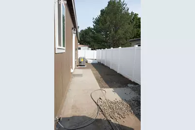 3111 E Q Ave #4, La Grande, OR 97850 - Photo 6