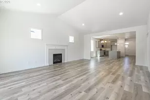 718 Tigerlily St, Silverton, OR 97381 - Photo 16