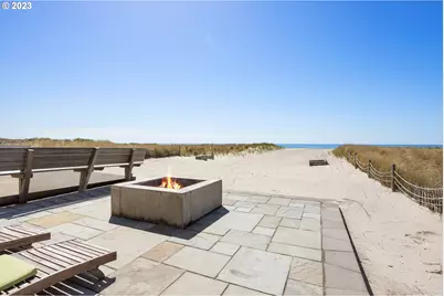 35630 Sunset Dr, Pacific City, OR 97135 - Photo 32