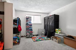 840 S 1st St, Cottage Grove, OR 97424 - Photo 24