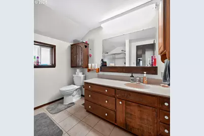 840 S 1st St, Cottage Grove, OR 97424 - Photo 22