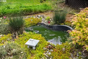 1054 NE Faloma Rd, Portland, OR 97211 - Photo 36