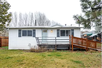 843 NW Bridge St, John Day, OR 97845 - Photo 1