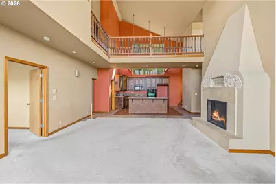 747 Holbrook Ln, Creswell, OR 97426 - Photo 4