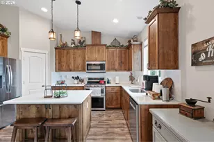 962 S 66th Pl, Springfield, OR 97478 - Photo 12