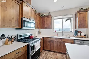 962 S 66th Pl, Springfield, OR 97478 - Photo 14