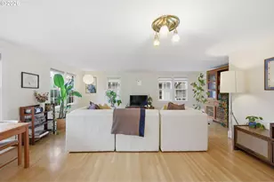 3136 NE Couch St, Portland, OR 97232 - Photo 24