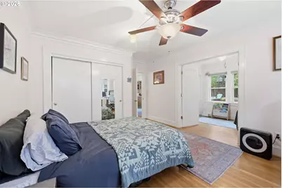 3136 NE Couch St, Portland, OR 97232 - Photo 18