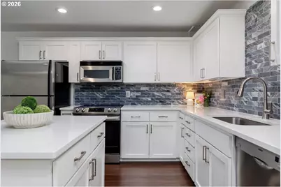 22582 SW Main St #303, Sherwood, OR 97140 - Photo 6