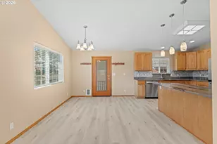 869 N Collier St, Coquille, OR 97423 - Photo 14