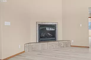869 N Collier St, Coquille, OR 97423 - Photo 12