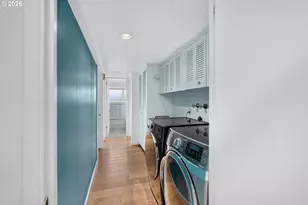 826 Delmar Pl, Eugene, OR 97401 - Photo 26