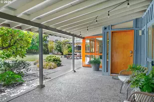 826 Delmar Pl, Eugene, OR 97401 - Photo 8