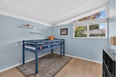 826 Delmar Pl, Eugene, OR 97401 - Photo 22