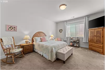 229 NE 17th Ave, Canby, OR 97013 - Photo 42