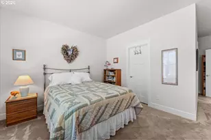 229 NE 17th Ave, Canby, OR 97013 - Photo 14