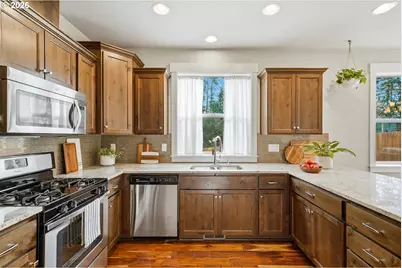 17390 Aubin St, Sandy, OR 97055 - Photo 16