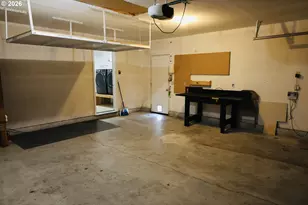 415 E Browning Ave, Hermiston, OR 97838 - Photo 28