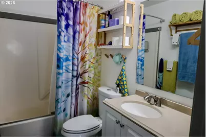 415 E Browning Ave, Hermiston, OR 97838 - Photo 14