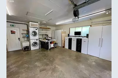1112 NE 113th Ave, Portland, OR 97220 - Photo 32