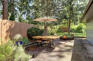 1112 NE 113th Ave, Portland, OR 97220 - Photo 16