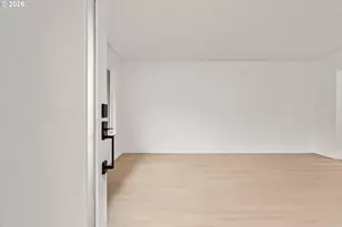 635 NE Dallas St, Camas, WA 98607 - Photo 4